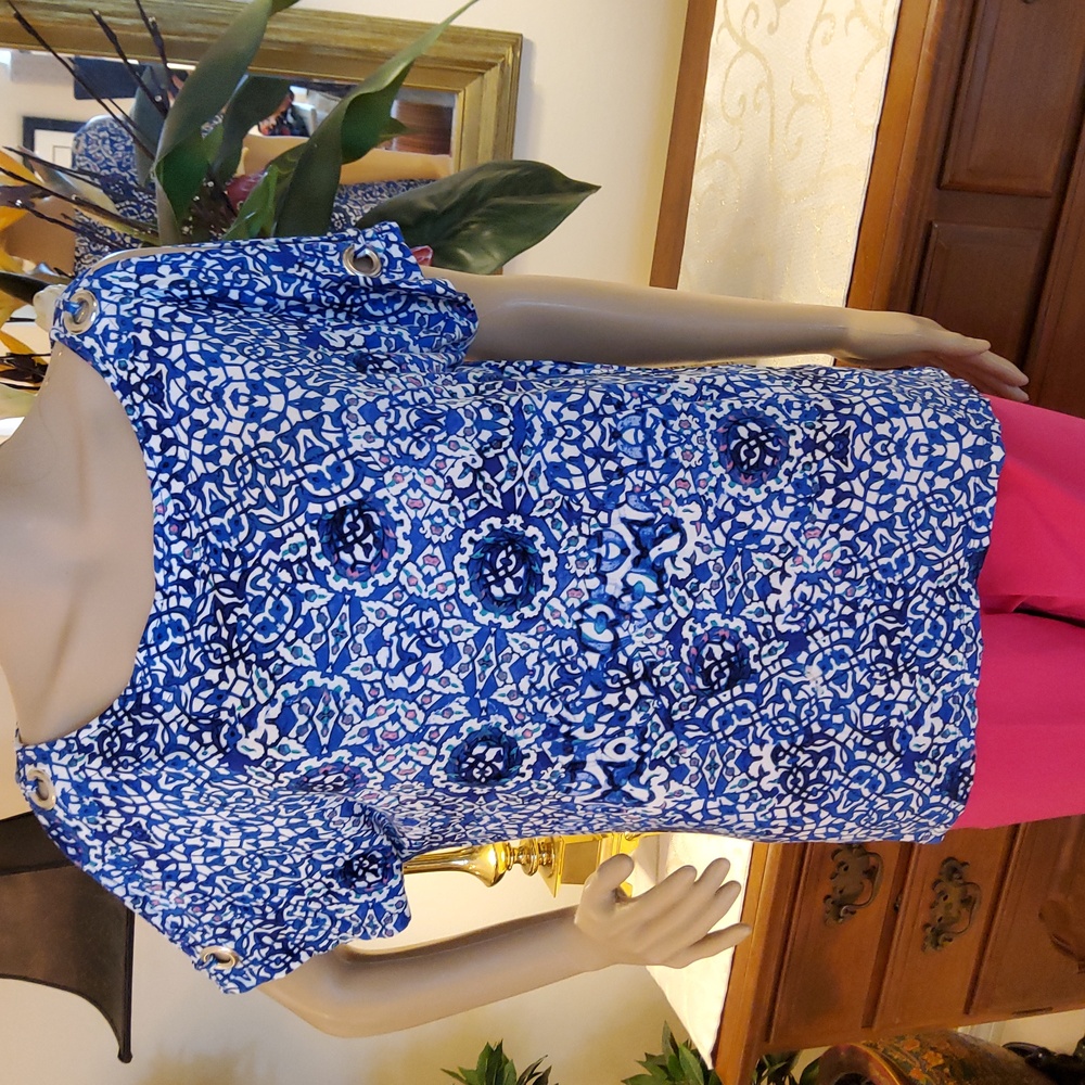 Grommet Cold Shoulder Top by Cable & Guage